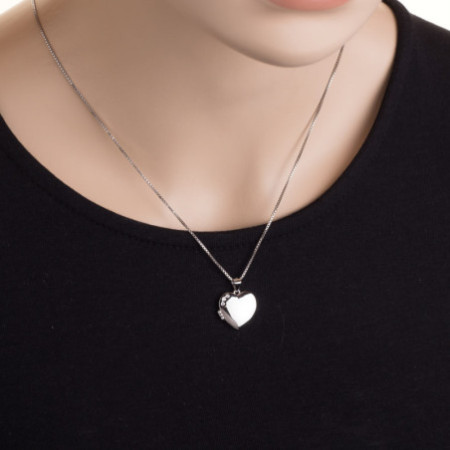 Ezüst medál fényképre - szív, átlátszó kerek cirkóniák | Argento-ekszer.hu