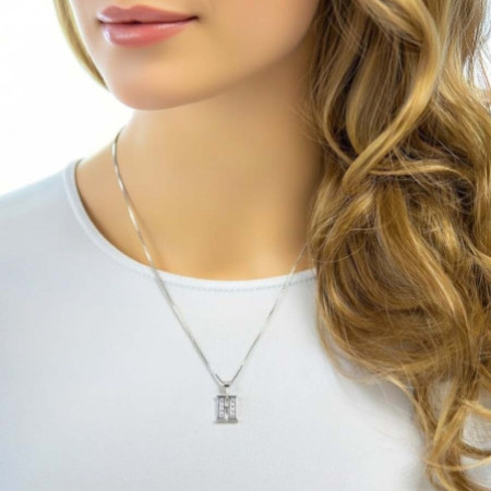 Ezüst medál - levél H, átlátszó kerek cirkóniák | Argento-ekszer.hu