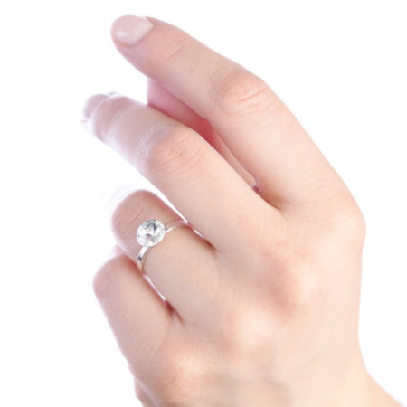 Ezüst gyűrű - átlátszó kerek Swarovski-kristály | Argento-ekszer.hu